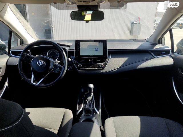 טויוטה קורולה