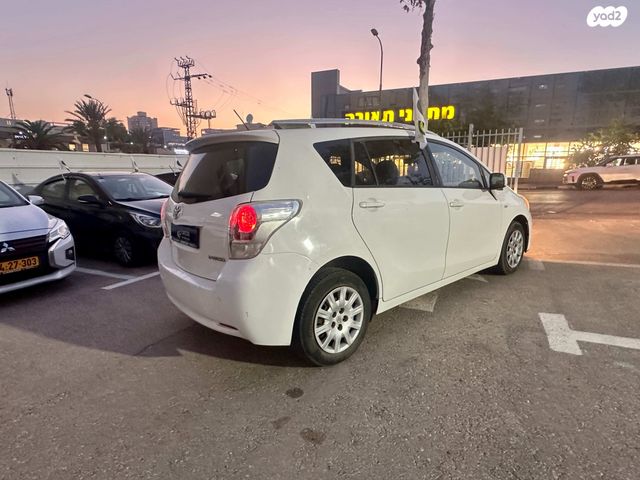 טויוטה ורסו