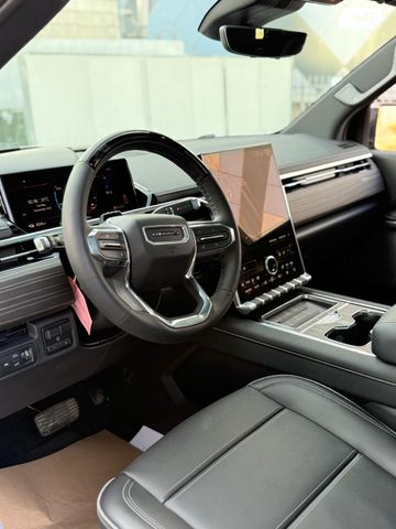 ג'י.אם.סי סיירה EV