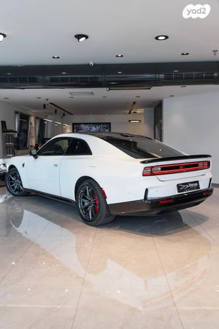 דודג' צ'ארג'ר