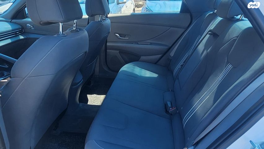 יונדאי אלנטרה