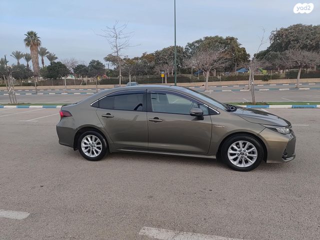 טויוטה קורולה