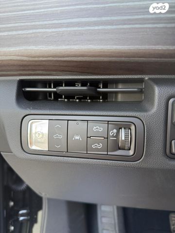 ג'י.אם.סי סיירה EV