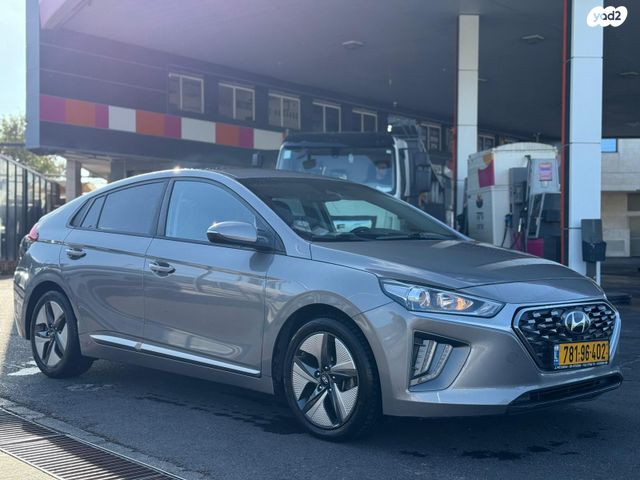 יונדאי איוניק