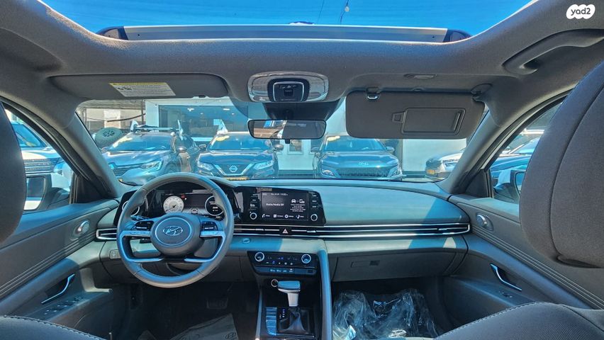 יונדאי אלנטרה