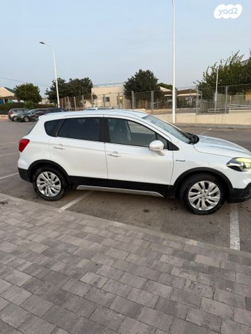 סוזוקי קרוסאובר