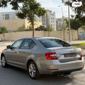 סקודה אוקטביה 