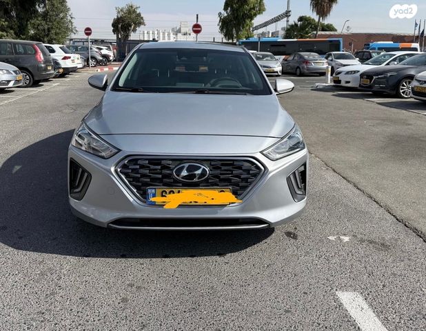 יונדאי איוניק