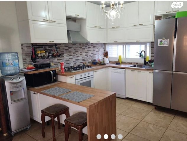 טריפלקס, יצחק שדה 15, דרום מערב ותיק, בת ים