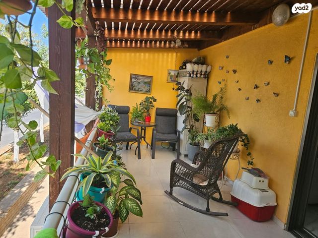 דירה, שדרות העצמאות 187, הפרחים, קרית גת