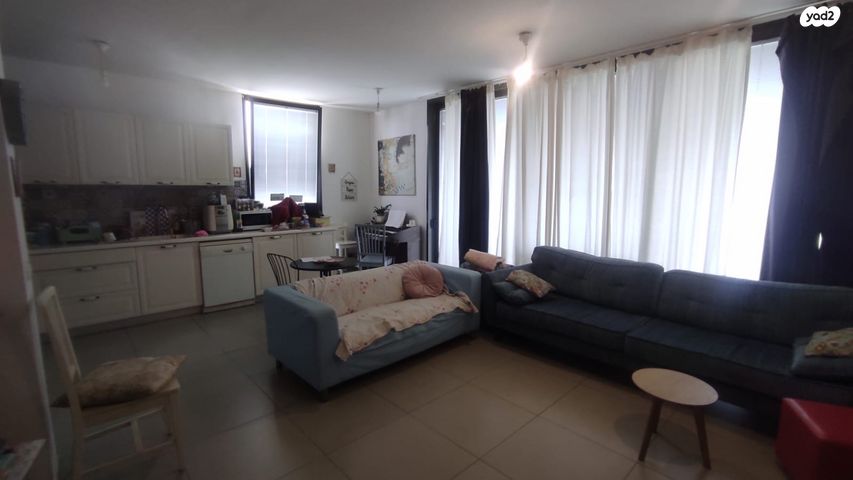 דירה, עוזיאל 93, נגבה, רמת גן