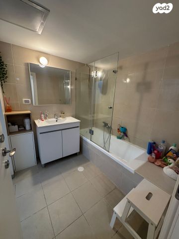 דירה, האתרוג 70, הדרים / כ"א, שוהם