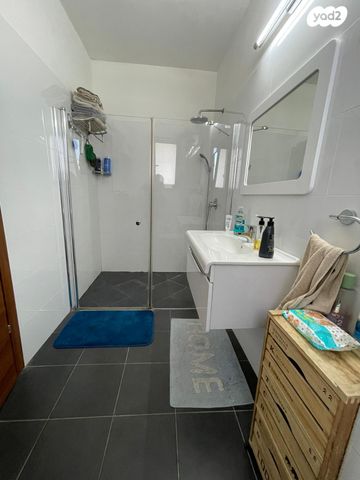 דירה, דגניה 8, נווה עוז, פתח תקווה