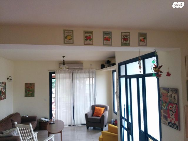 דו משפחתי, יסעור, יסעור, יסעור