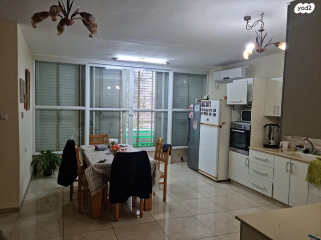 דירה, הגיבורים 35, מרכז העיר, חדרה