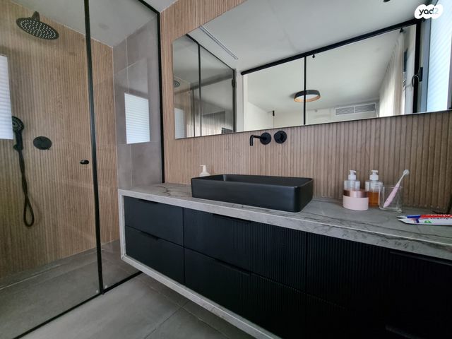 גג/ פנטהאוז, הרב מיימון 1, מרכז, הרצליה