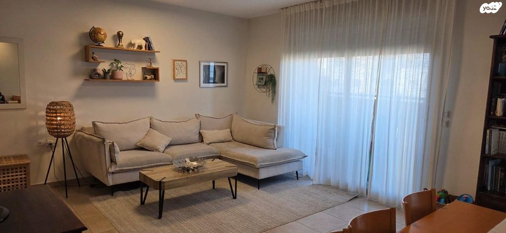 א.ד. גורדון 6