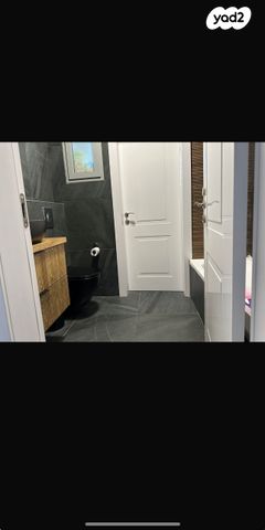 אליהו קורן 42