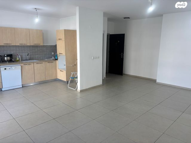 דירה, הנמל 28, נאות רבין, יבנה