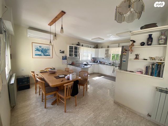 בית פרטי/ קוטג', הדרור 4, שכונה ד', מבשרת ציון