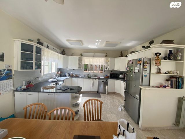 בית פרטי/ קוטג', הדרור 4, שכונה ד', מבשרת ציון