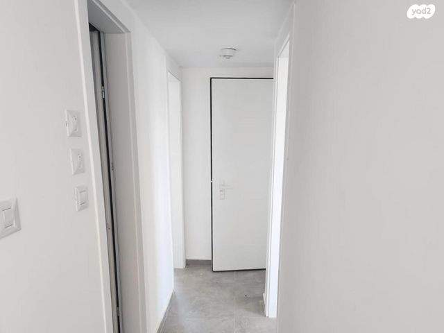 דירה, דב גור 1, רובע ו', אשדוד