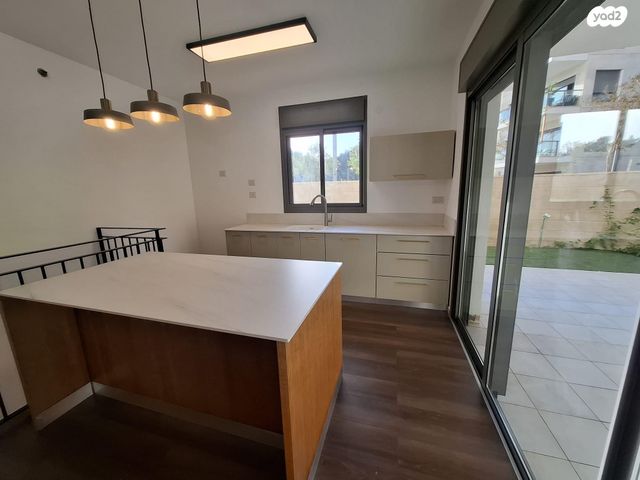 דירת גן, שתולים 59, עזרא, הארגזים, תל אביב יפו