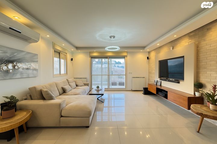 בית פרטי/ קוטג', הרב בנימין צביאלי 21, פסגת זאב, ירושלים