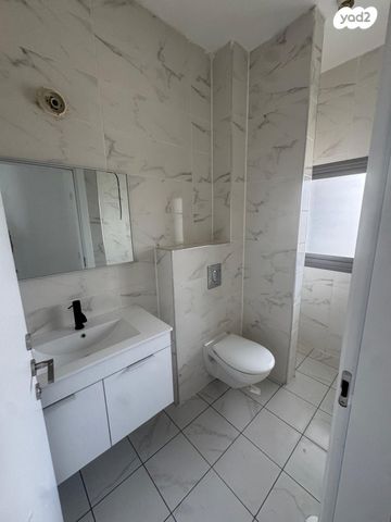 גג/ פנטהאוז, נחל זויתן 9, כרמי גת, קרית גת