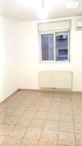 דירה, שדרות משה דיין 56, פסגת זאב, ירושלים