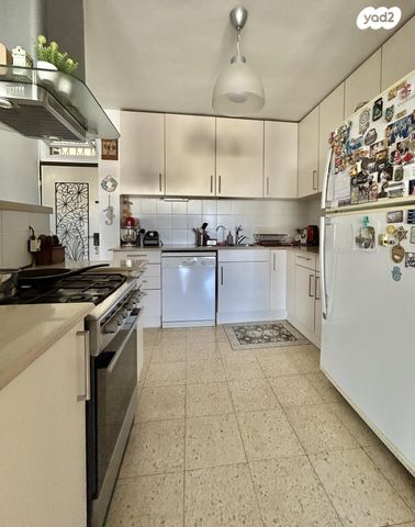 דירה, החי"ל 13, הגבעה הצרפתית, גבעת שפירא, ירושלים