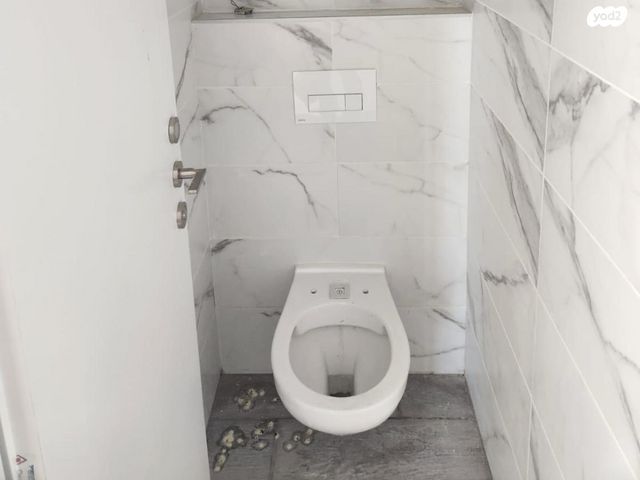 דירה, דב גור 1, רובע ו', אשדוד