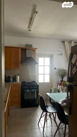 דירה, שרת 20, צפון מזרח מרכז העיר, נתניה