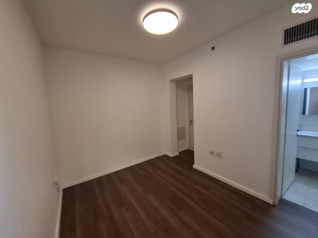 דירת גן, שתולים 59, עזרא, הארגזים, תל אביב יפו