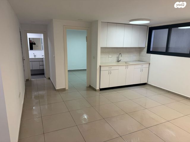 אנצו חיים סירני 4