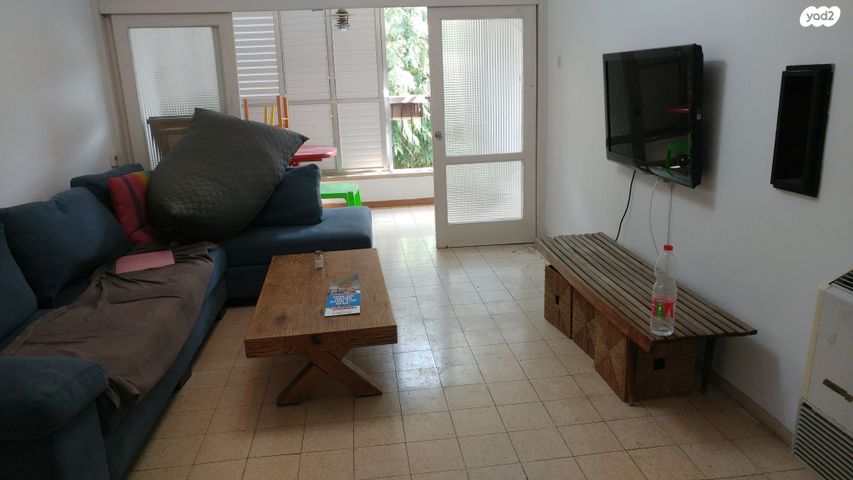 דירה, וייצמן 26, קרית ביאליסטוק, יהוד מונוסון