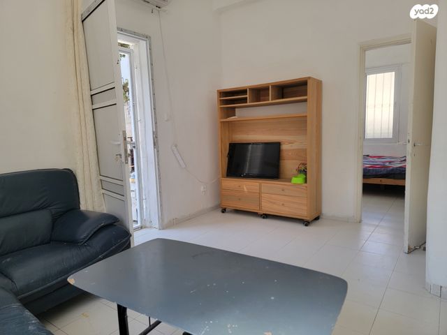 דירה, הרצל 28, שוק תלפיות, חיפה