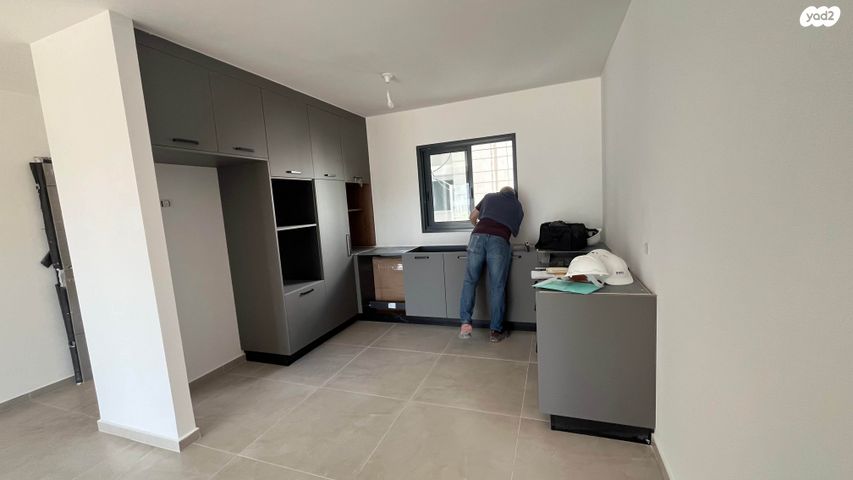 דירה, הגפן 1, כרמי הנדיב, אחוזת רוטנר, קרית מלאכי