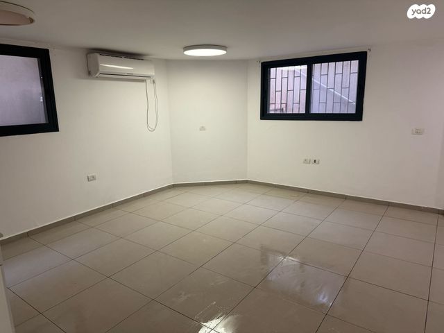 יחידת דיור, אנצו חיים סירני 4, נווה עוז, פתח תקווה