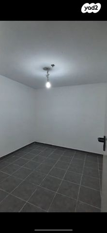 דם המכבים 39