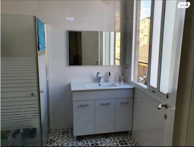 עין הקורא 32