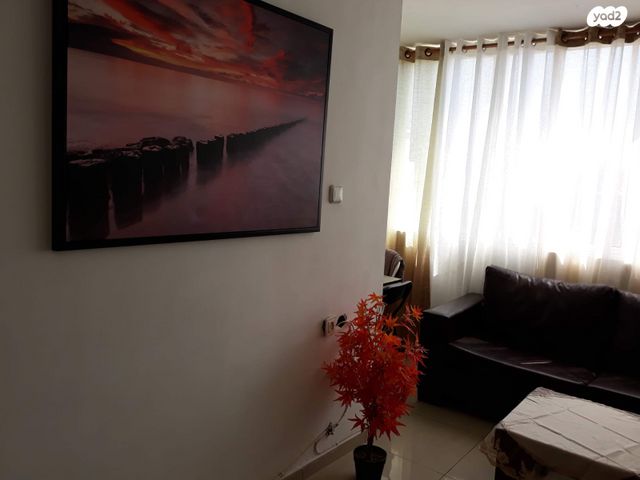 יחידת דיור, לוס אנג'לס 611, ערבה, אילת