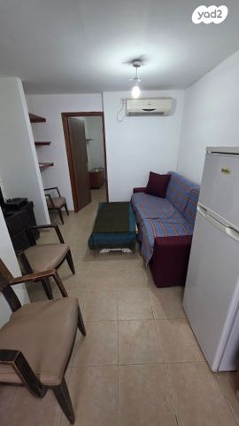 שדרות התמרים 30