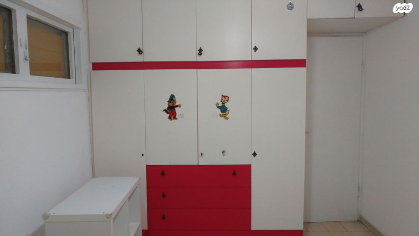 דירה, וייצמן 26, קרית ביאליסטוק, יהוד מונוסון