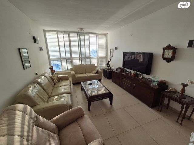 דירה, שדרות ירושלים 20, רסקו א', חולון