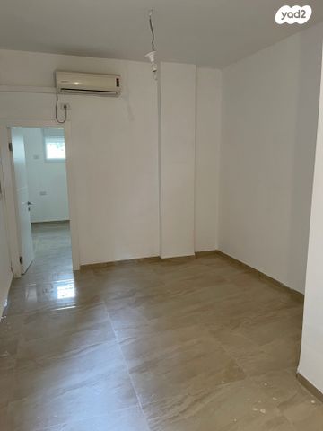 דירה, דרך יד לבנים 180, תל עמל, חיפה