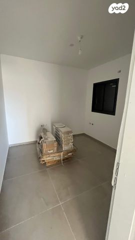 דירה, הגפן 1, כרמי הנדיב, אחוזת רוטנר, קרית מלאכי