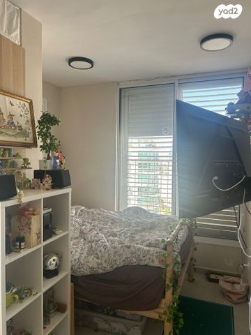 ארלוזורוב 52