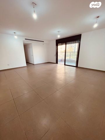 חיים הרצוג 26