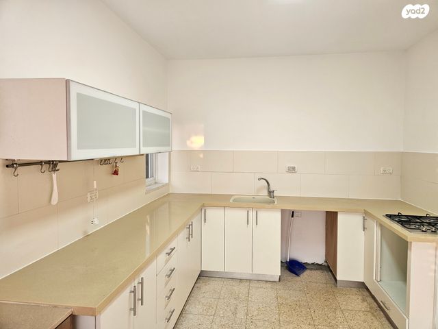 דירה, נעמי 9, כרמליה, חיפה